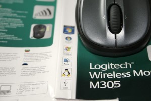 Logitech Wireless Mouse M305 samt Verpackung